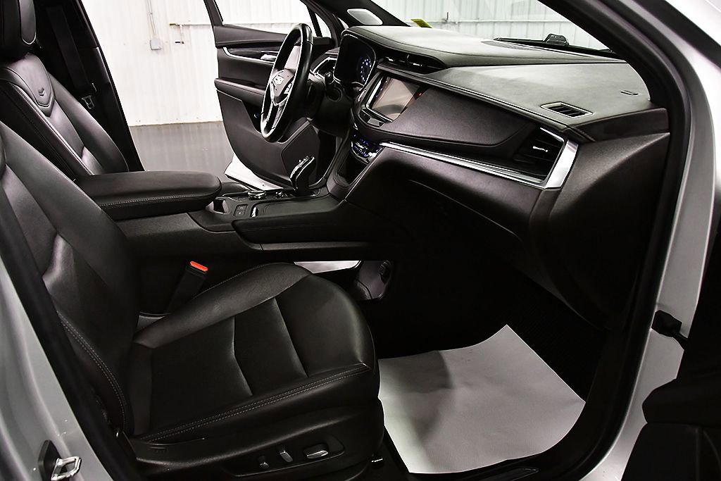 Used 2020 Cadillac XT5 Premium Luxury AWD/4WD image 30