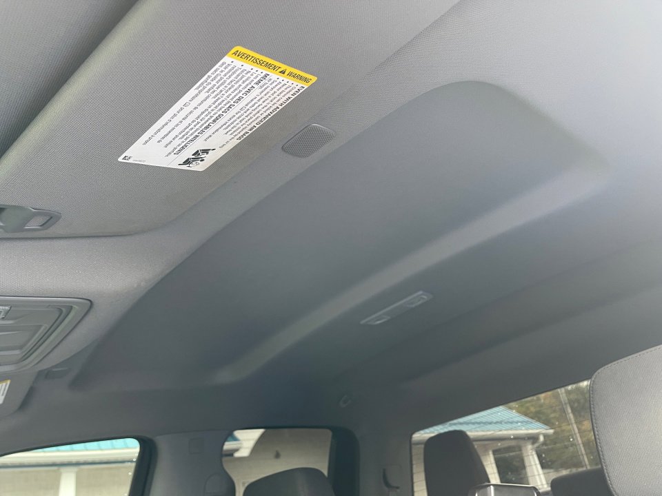 Used 2022 Chevrolet Silverado 1500 Custom image 21