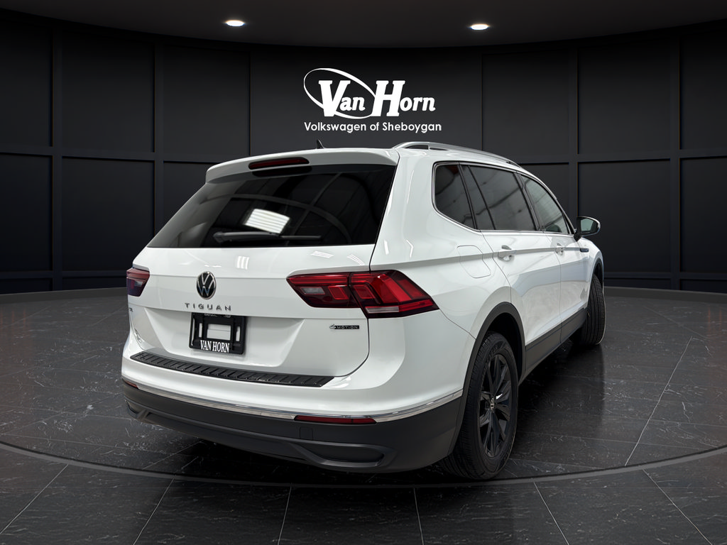 Used 2024 Volkswagen Tiguan SE AWD/4WD image 7
