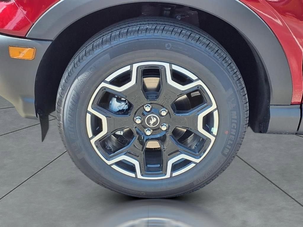 New 2025 Ford Bronco Sport Outer Banks w/ Outer Banks Tech Package+ AWD/4WD image 16
