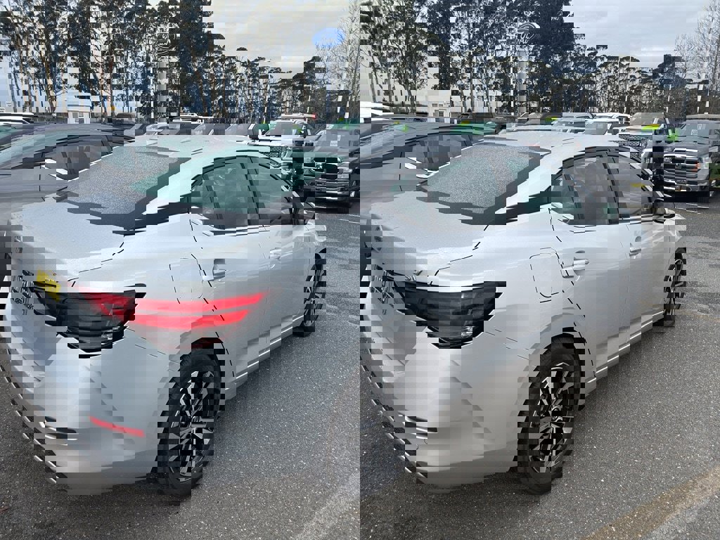 Used 2022 Nissan Sentra SV image 5