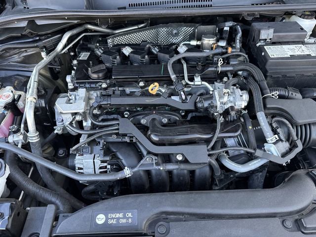 Used 2025 Toyota Corolla SE w/ Convenience Package image 32