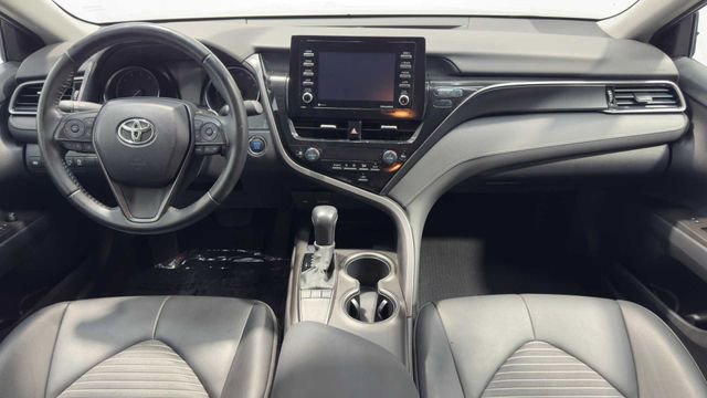 Used 2022 Toyota Camry SE w/ Convenience Package image 17