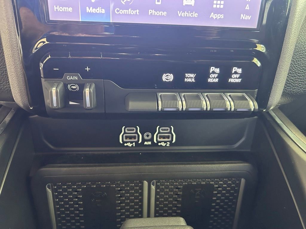 Used 2025 RAM 3500 Laramie w/ Sport Appearance Package AWD/4WD image 53