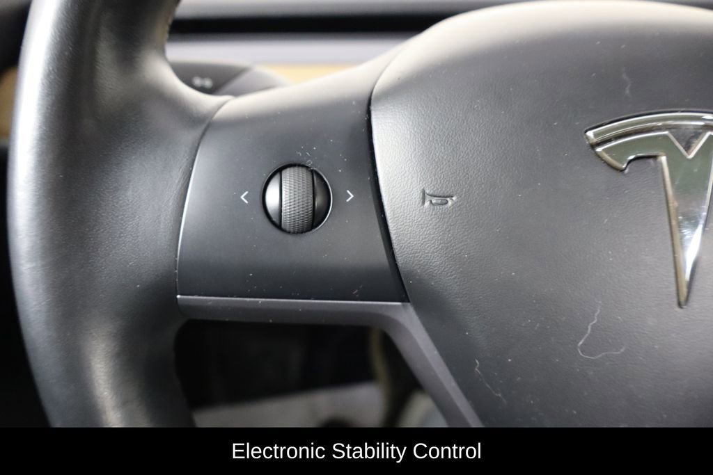 Used 2018 Tesla Model 3 Long Range image 8