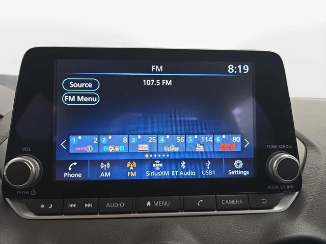 Used 2025 Nissan Sentra SV FWD image 22