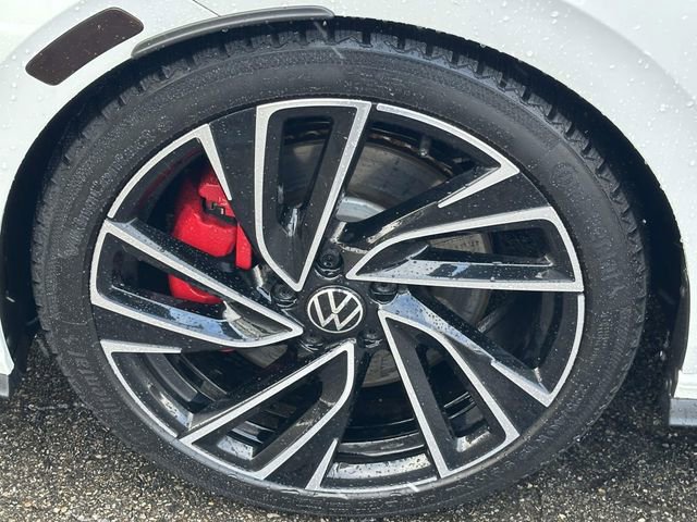 Used 2022 Volkswagen GTI Autobahn image 10