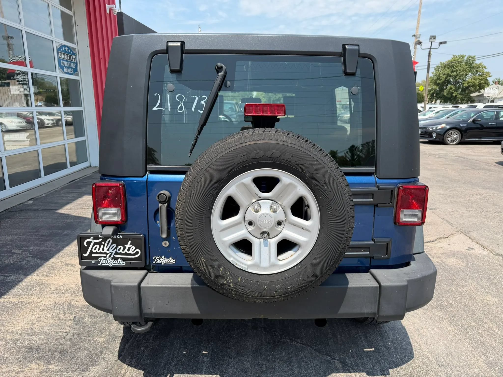 Used 2010 Jeep Wrangler Unlimited Sport AWD/4WD image 6