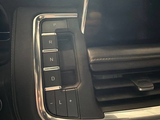 Used 2023 Chevrolet Suburban Z71 AWD/4WD image 27