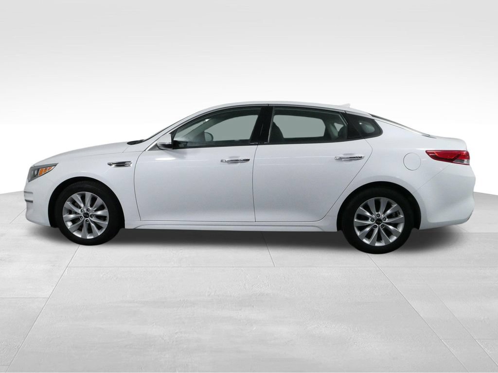 Used 2017 Kia Optima EX FWD image 6