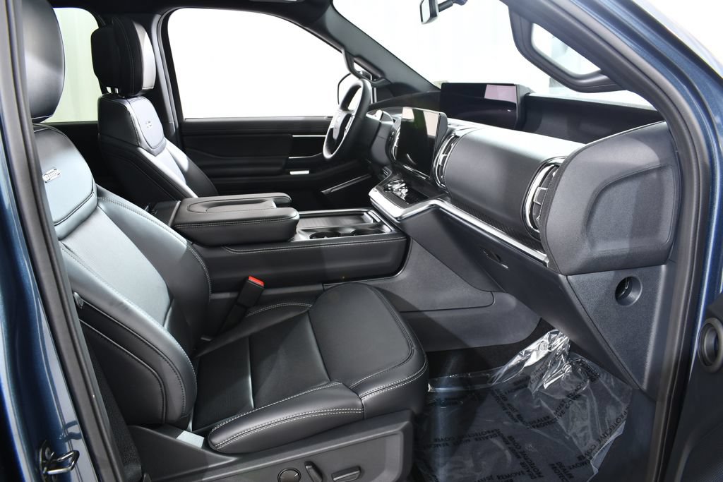 New 2027 Ford Expedition Max Platinum w/ Stealth Appearance Package AWD/4WD image 10