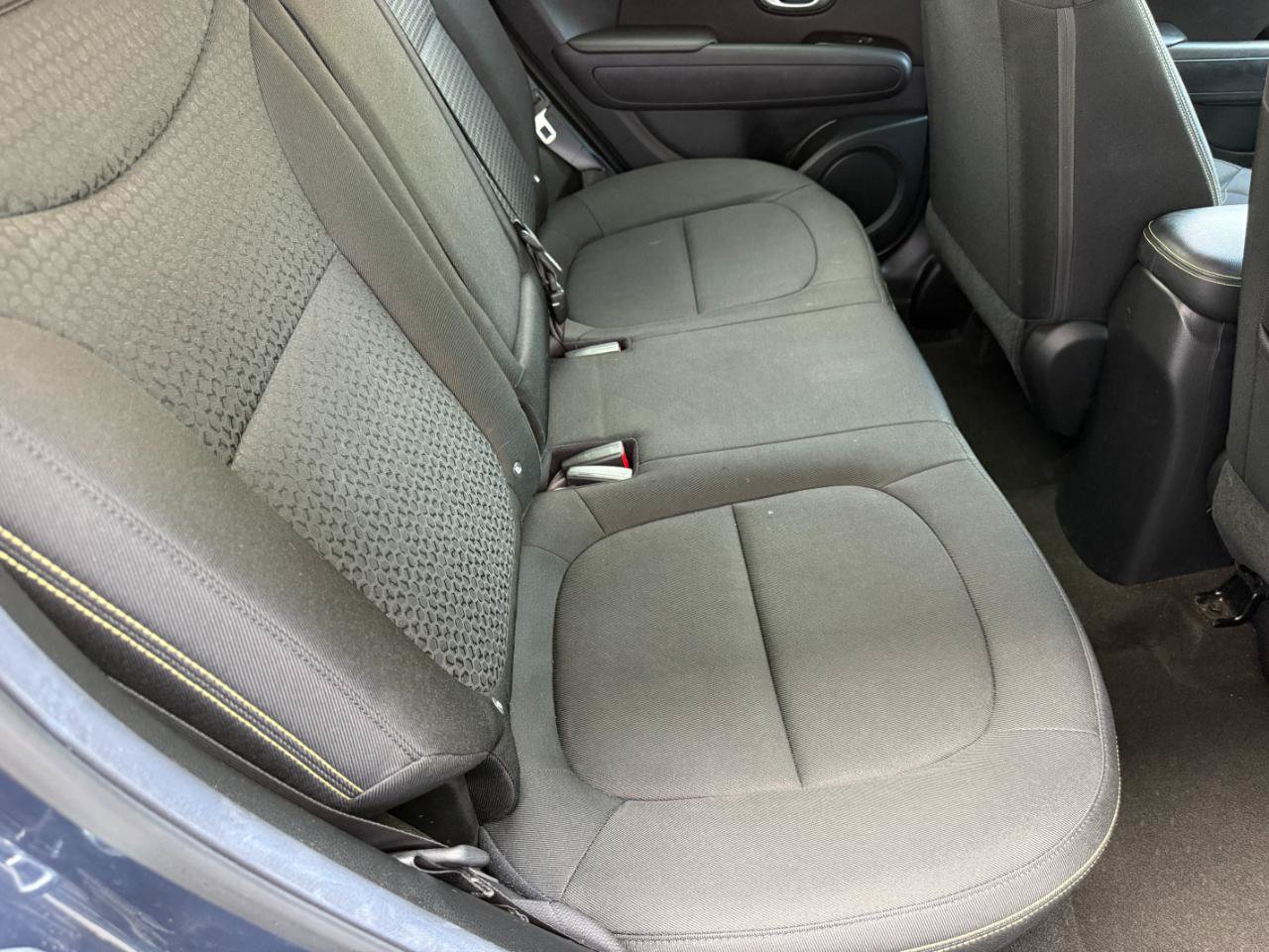 Used 2015 Kia Soul + FWD image 47