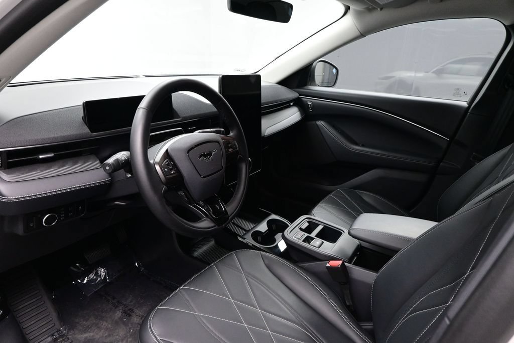 Used 2025 Ford Mustang Mach-E Select RWD image 8