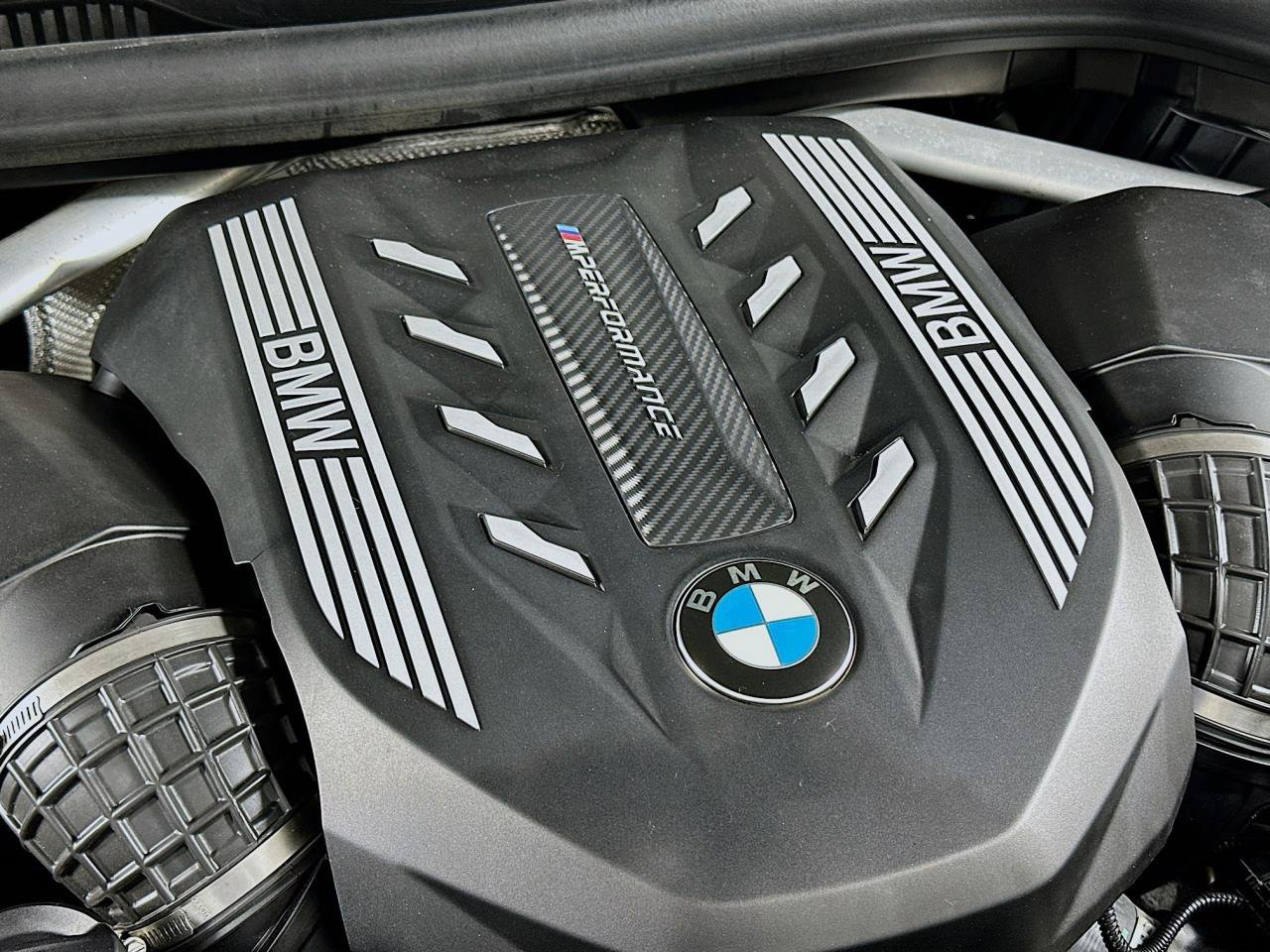 Used 2021 BMW X7 M50i w/ Executive Package AWD/4WD image 47