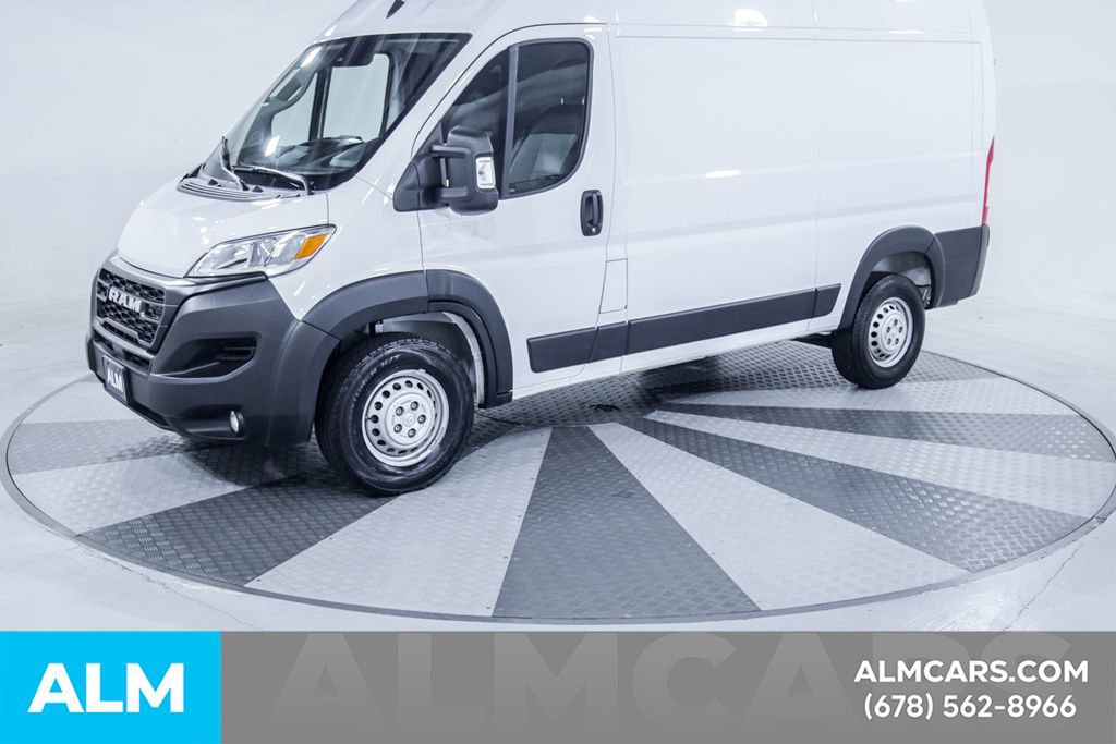 Used 2025 RAM ProMaster 2500 w/ Convenience Group FWD image 16
