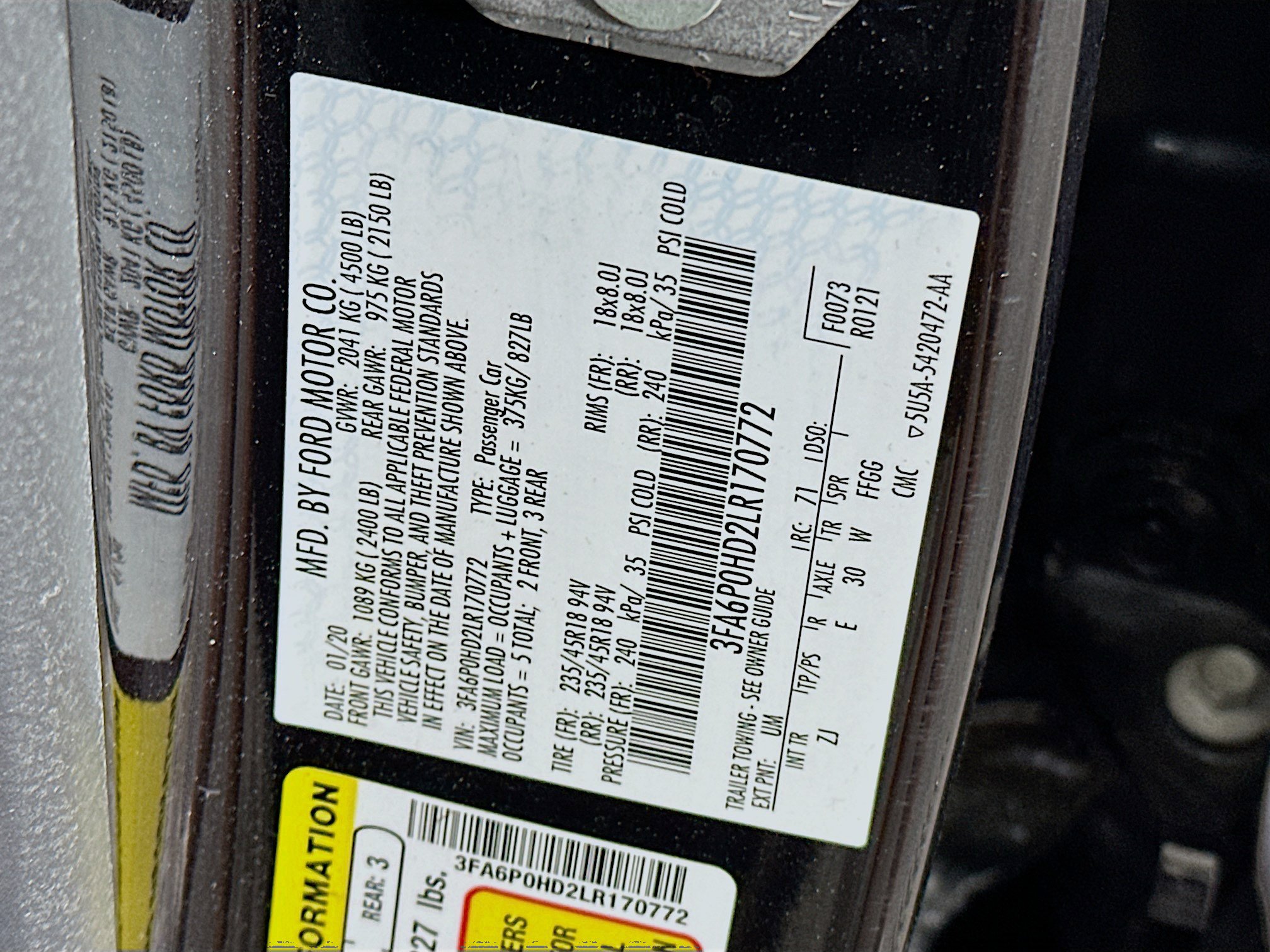 Used 2020 Ford Fusion SE w/ Equipment Group 151A FWD image 12