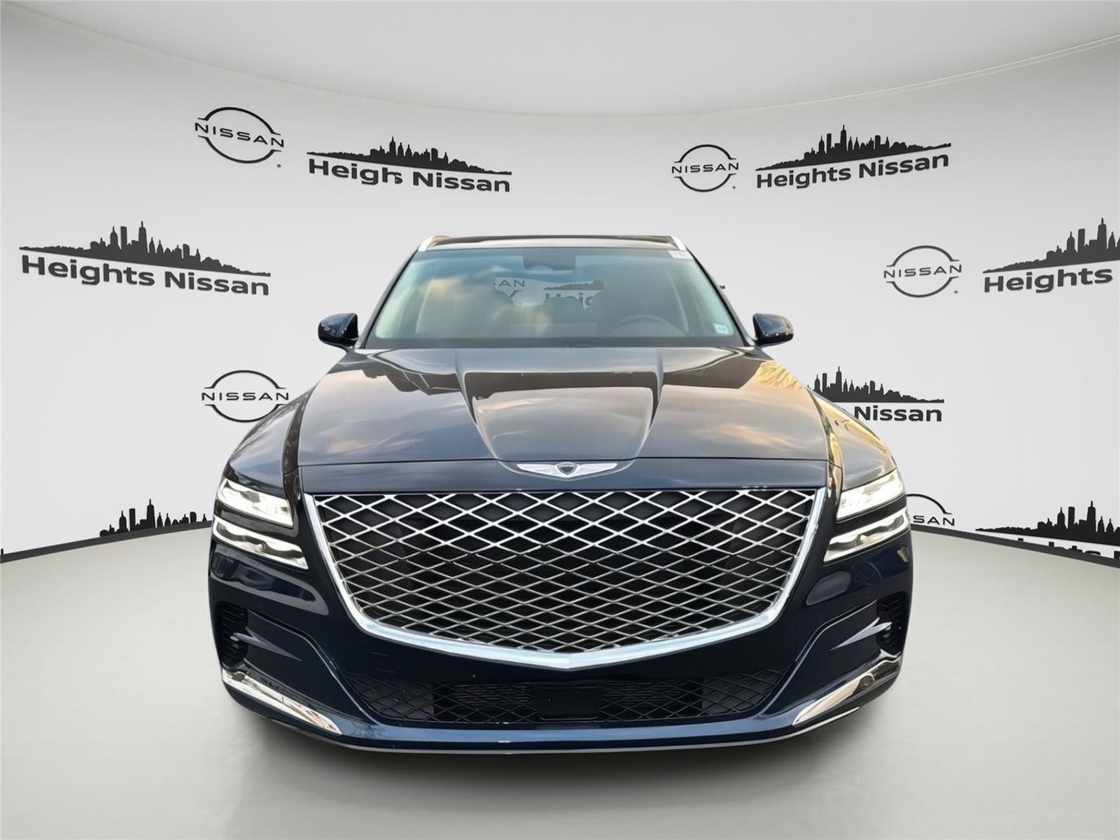 Used 2023 Genesis GV80 2.5T image 3