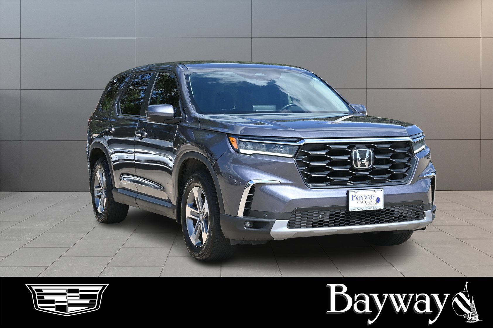 Used 2025 Honda Pilot EX-L image 4