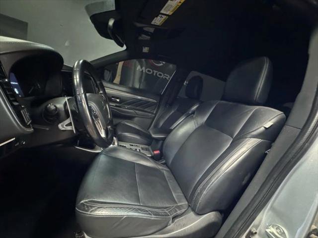 Used 2022 Mitsubishi Outlander LE image 8