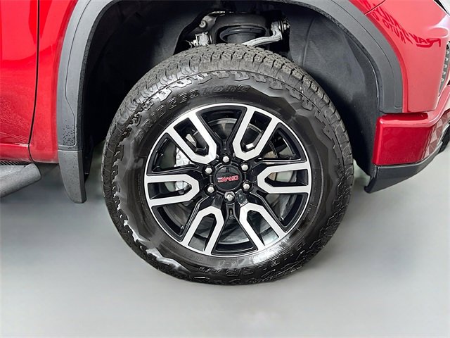 Used 2025 GMC Sierra 1500 AT4 w/ AT4 Premium Package image 41