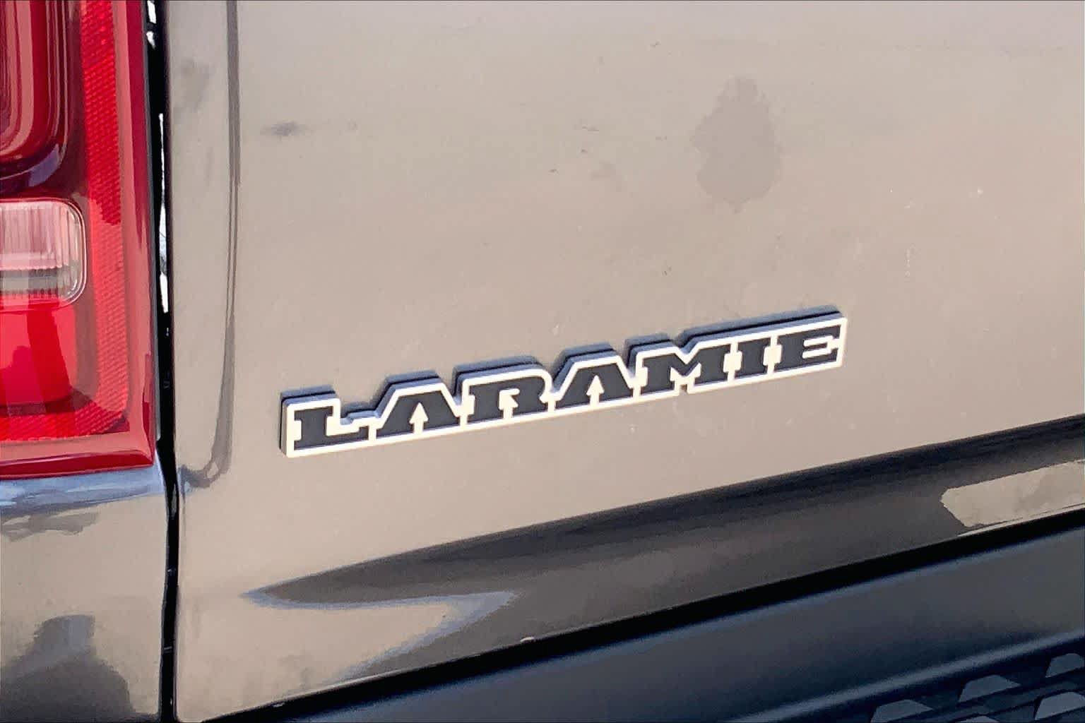 Used 2024 RAM 1500 Laramie AWD/4WD image 31