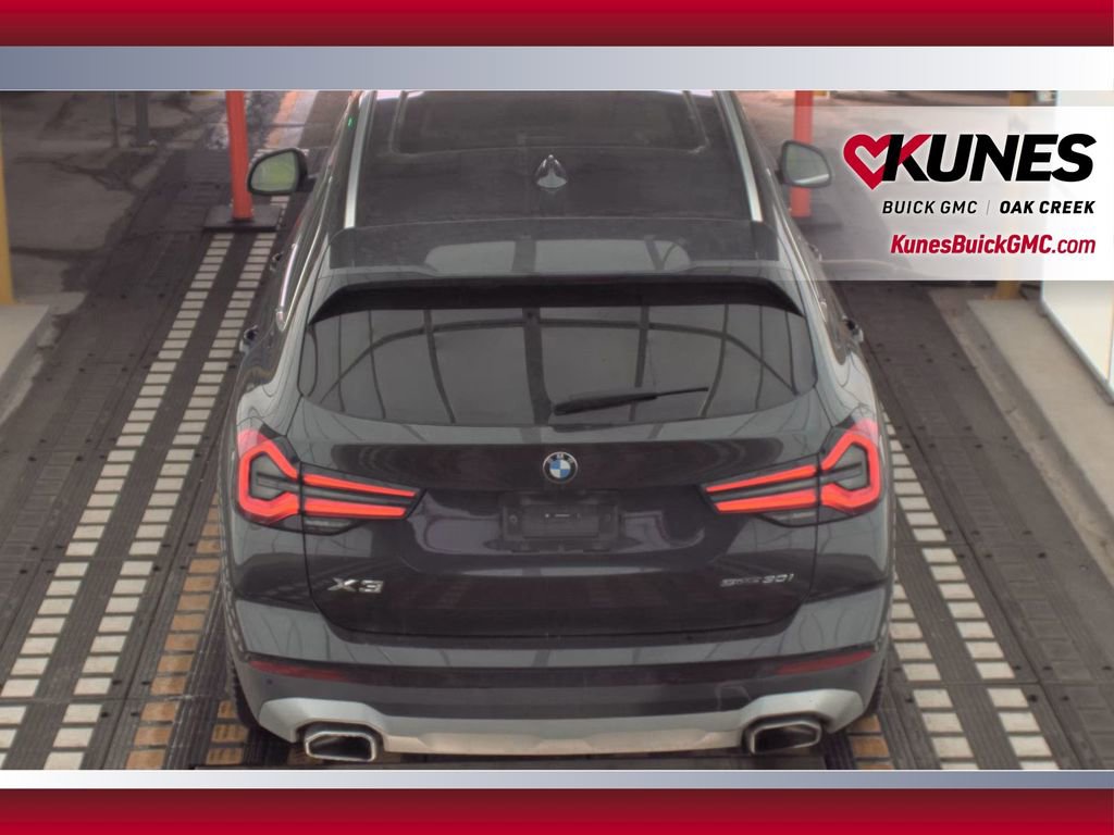 Used 2024 BMW X3 sDrive30i w/ Convenience Package image 7
