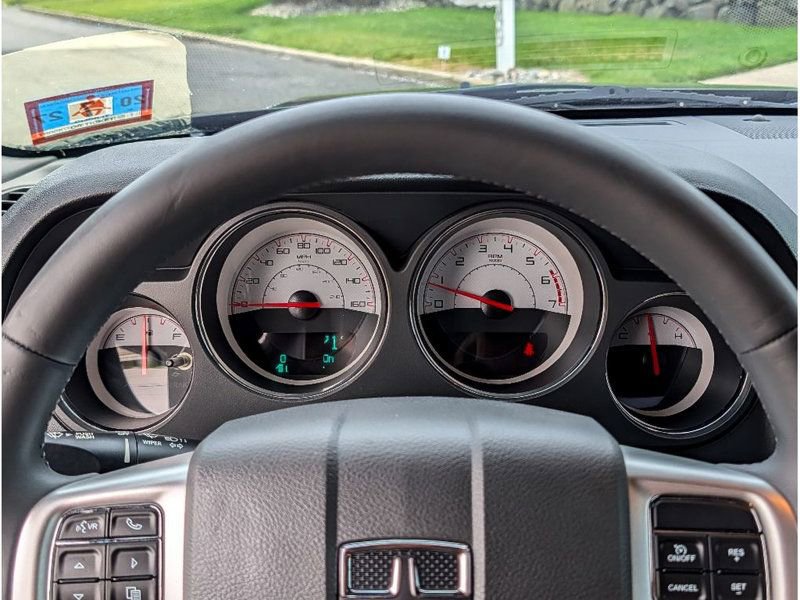 Used 2022 Dodge Challenger GT RWD image 16