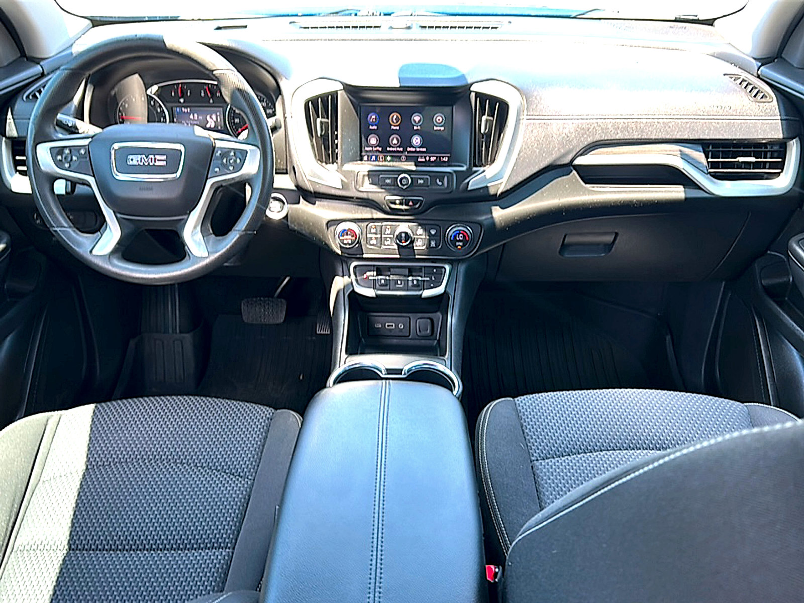 Used 2022 GMC Terrain SLE w/ Driver Convenience Package FWD image 20