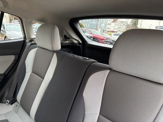 Used 2018 Subaru Crosstrek 2.0i Premium image 12