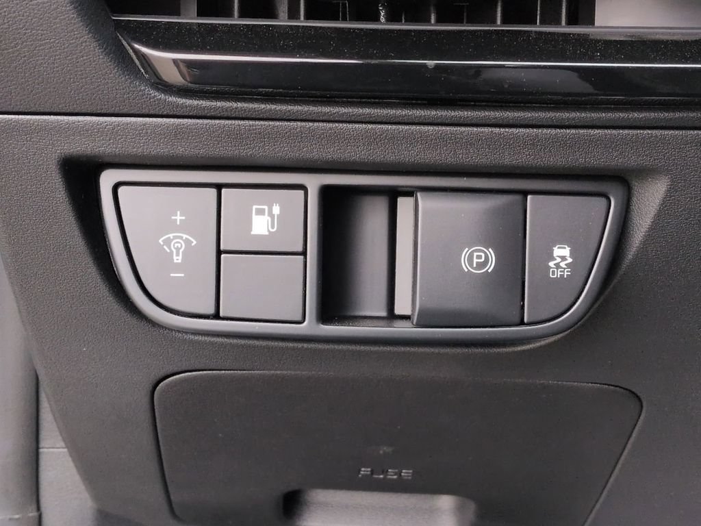 New 2026 Kia EV6 Light RWD image 18