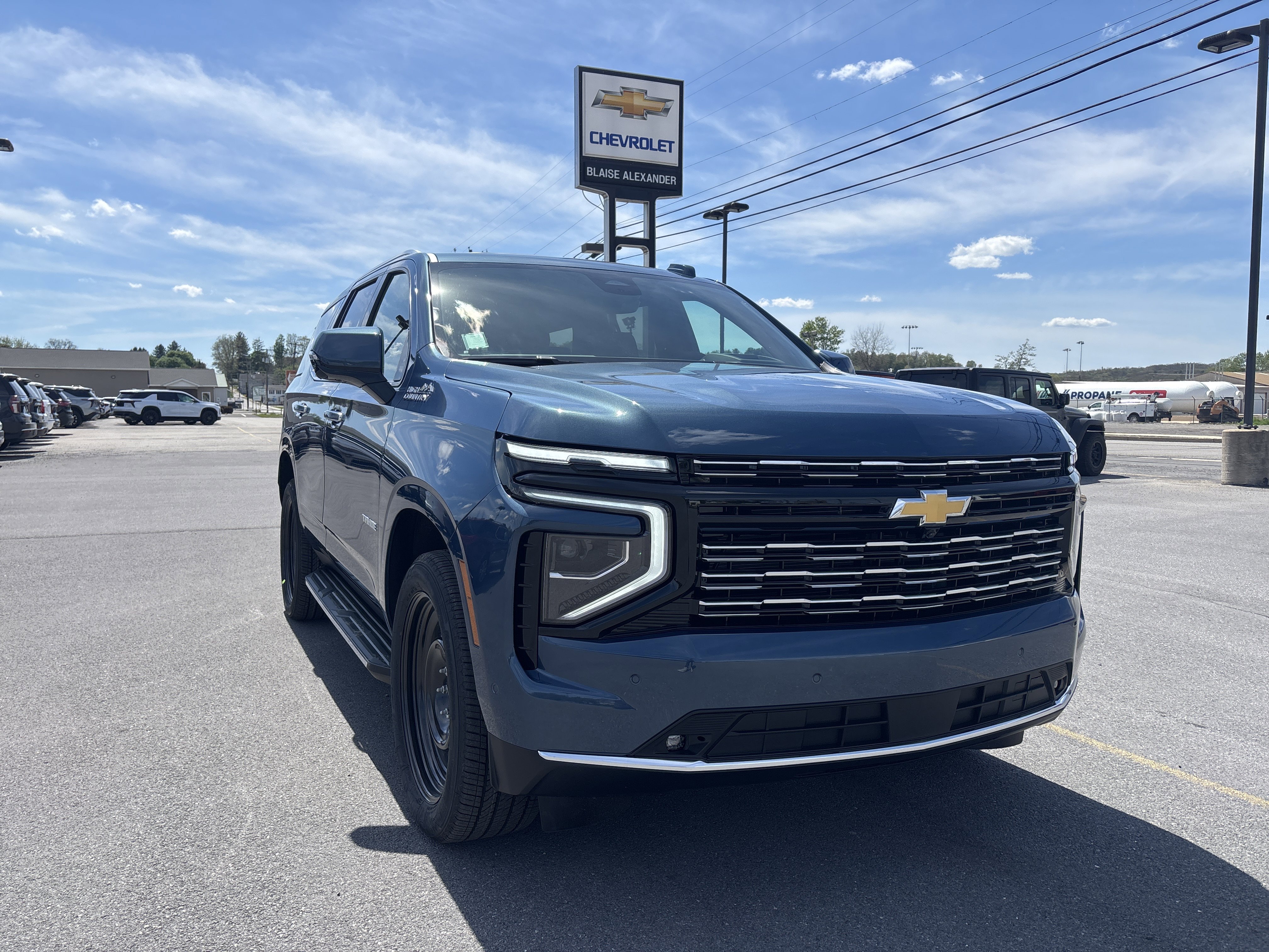 New 2026 Chevrolet Tahoe High Country w/ Sun And Tow Package