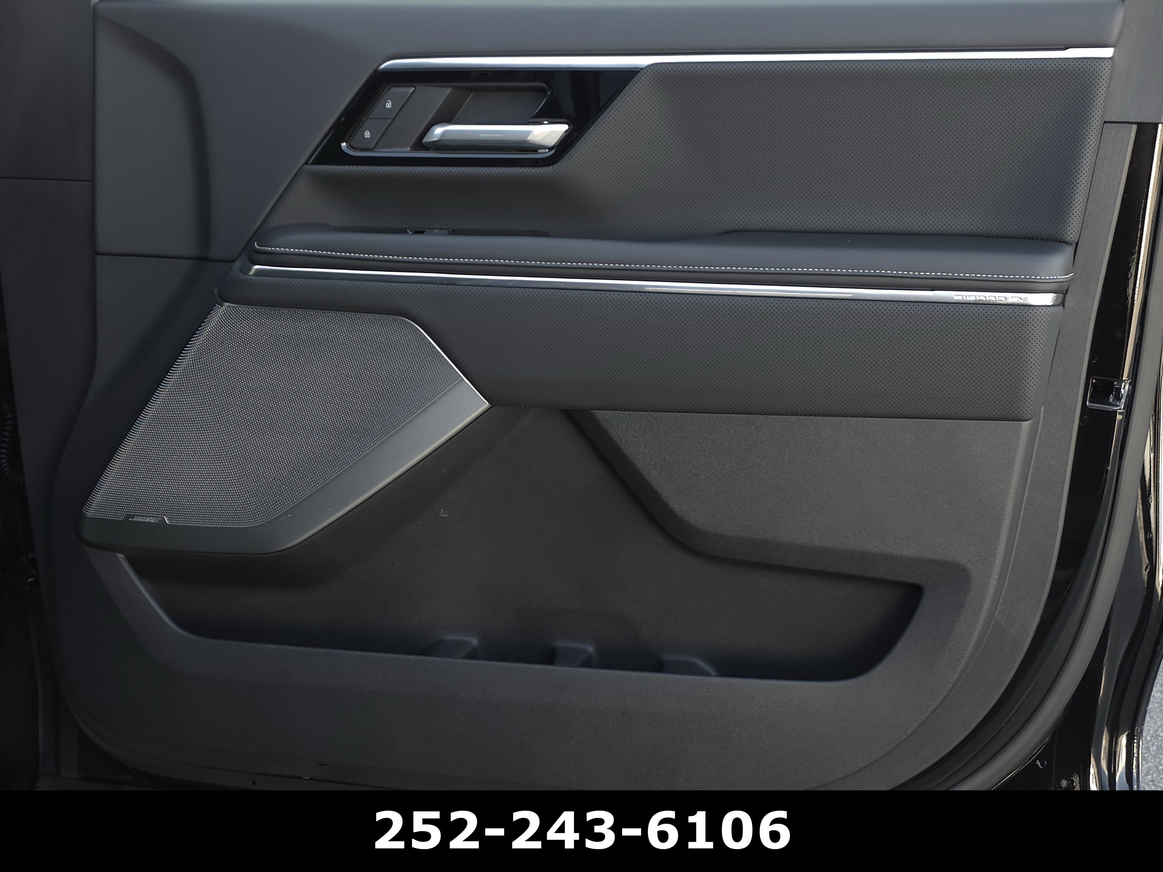 Used 2025 GMC Sierra EV Denali AWD/4WD image 49
