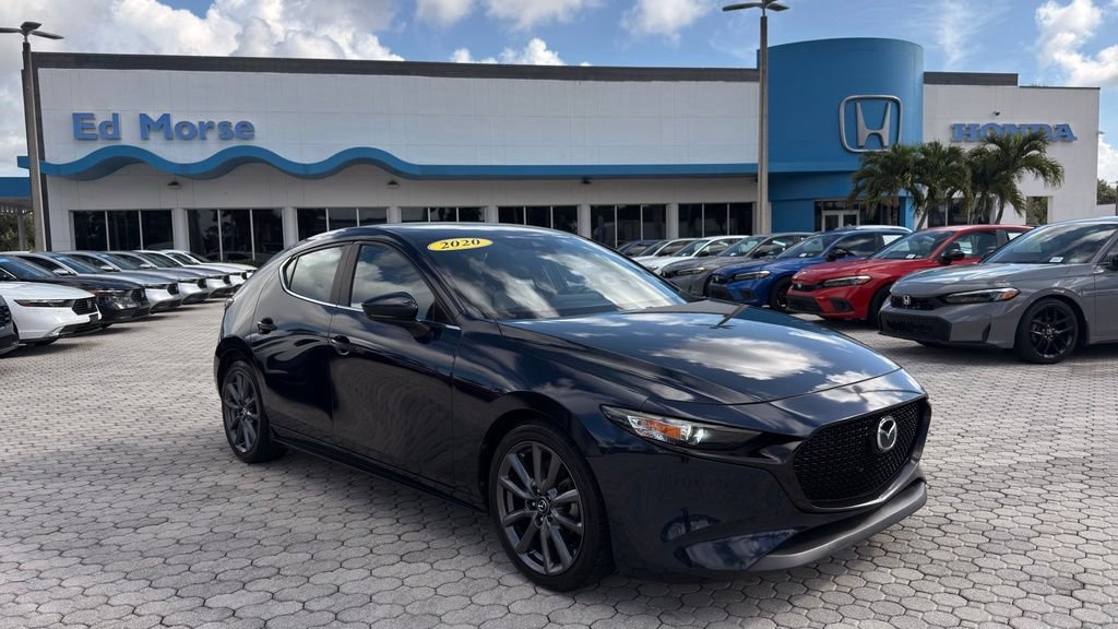 Used 2020 MAZDA MAZDA3 Hatchback FWD image 14