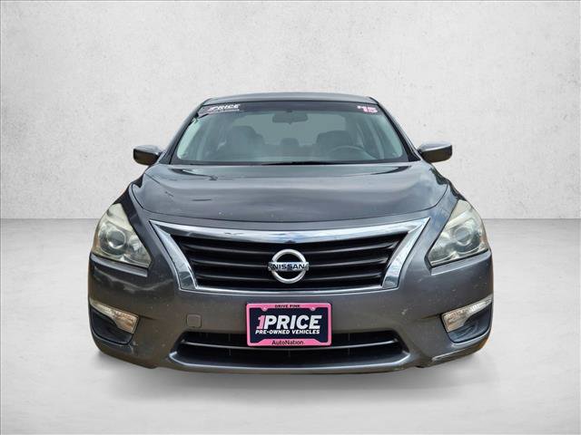 Used 2015 Nissan Altima 2.5 S w/ Power Driver Seat Package FWD image 2