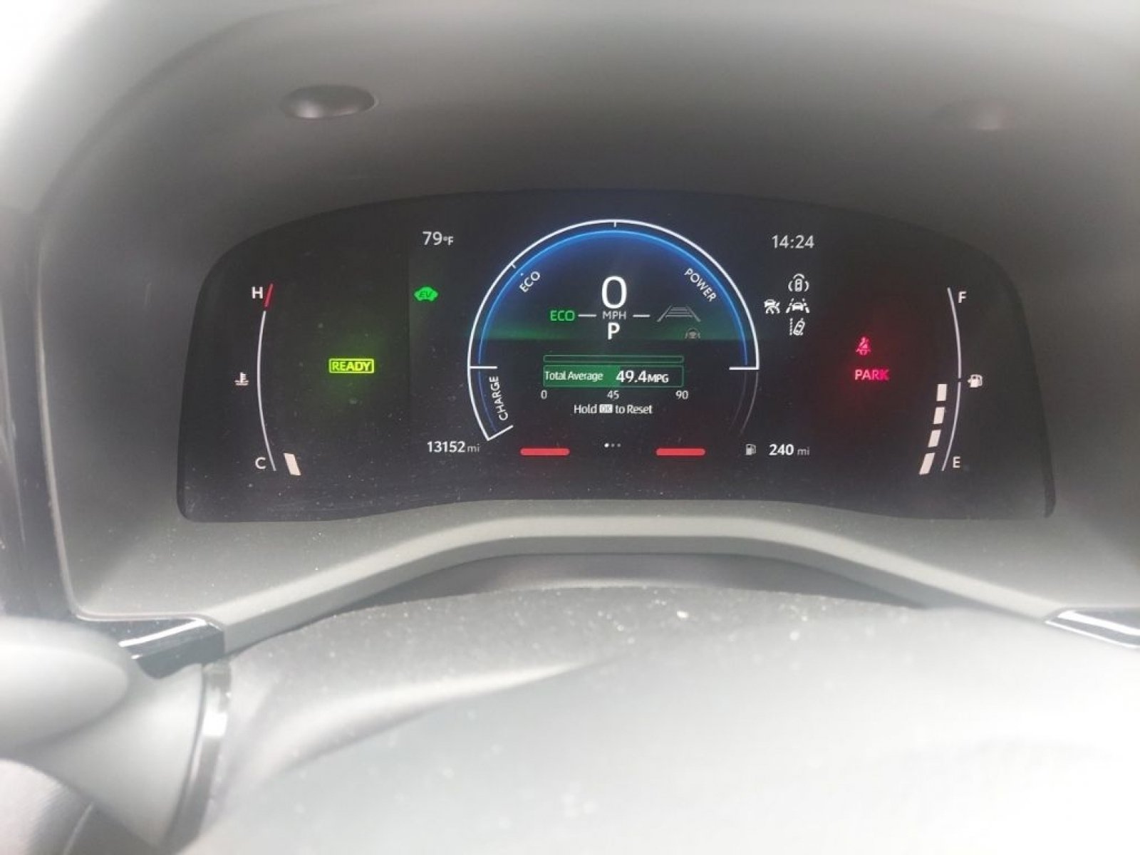 Used 2025 Toyota Camry LE FWD image 8
