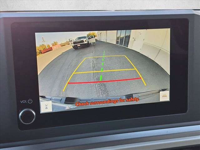 Used 2024 Toyota Tacoma SR5 RWD image 13