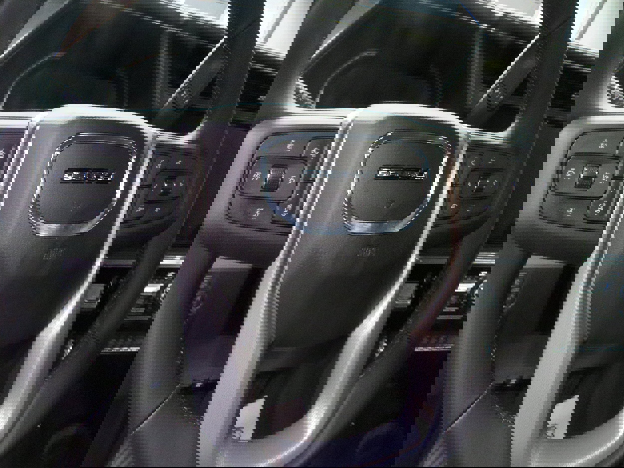 New 2026 GMC Sierra 2500 Denali w/ Denali Reserve Package image 15