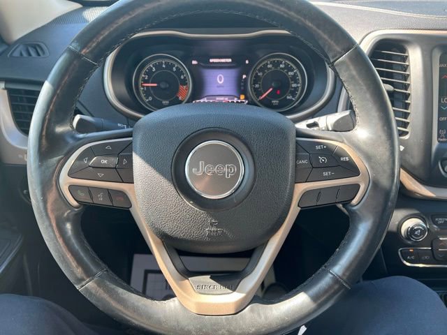 Used 2014 Jeep Cherokee Limited AWD/4WD image 13