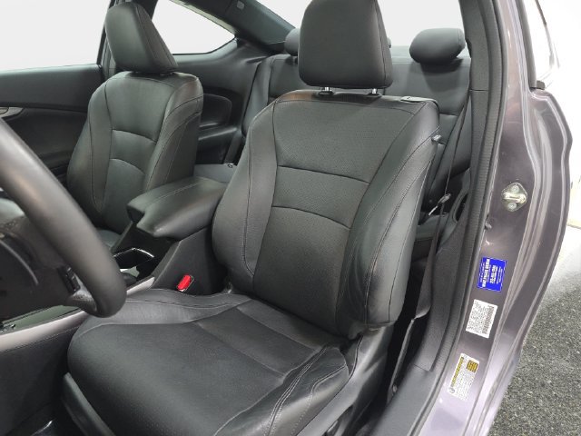Used 2017 Honda Accord Touring image 14