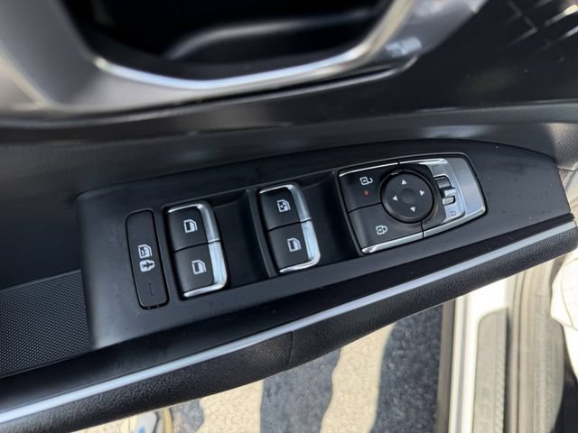 Certified 2026 Kia Sorento S w/ S Panoramic Sunroof Package FWD image 12