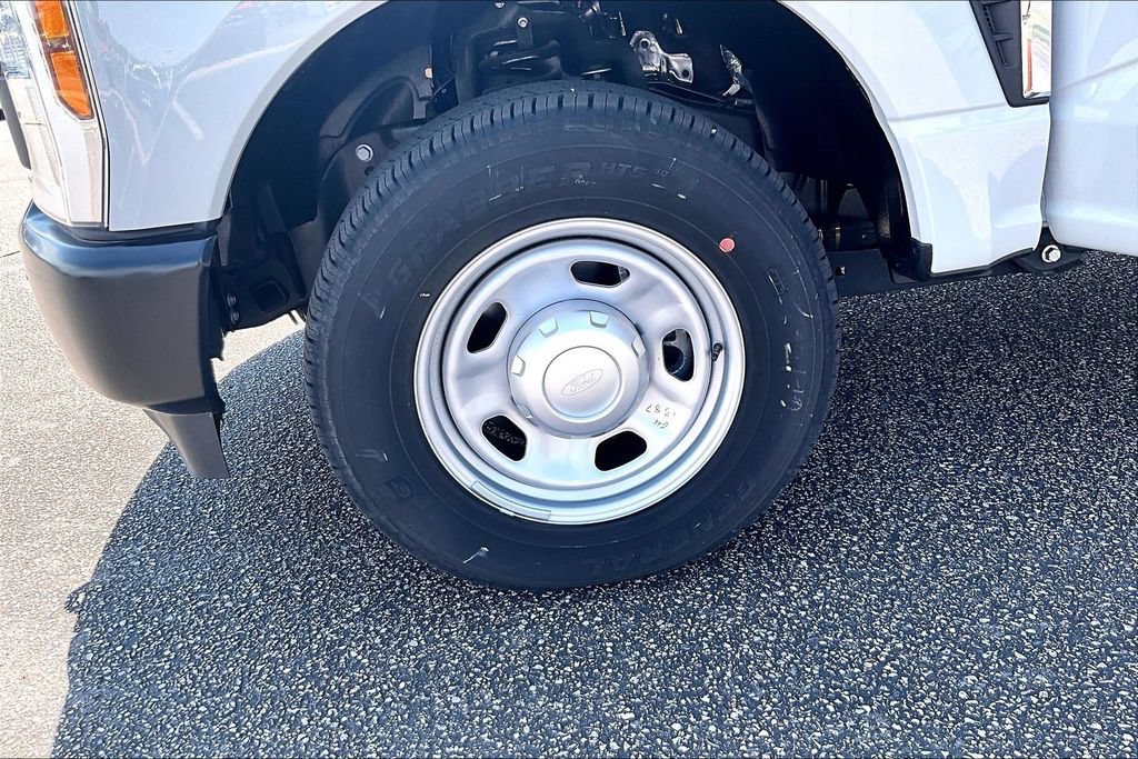 New 2025 Ford F350 XL RWD image 12