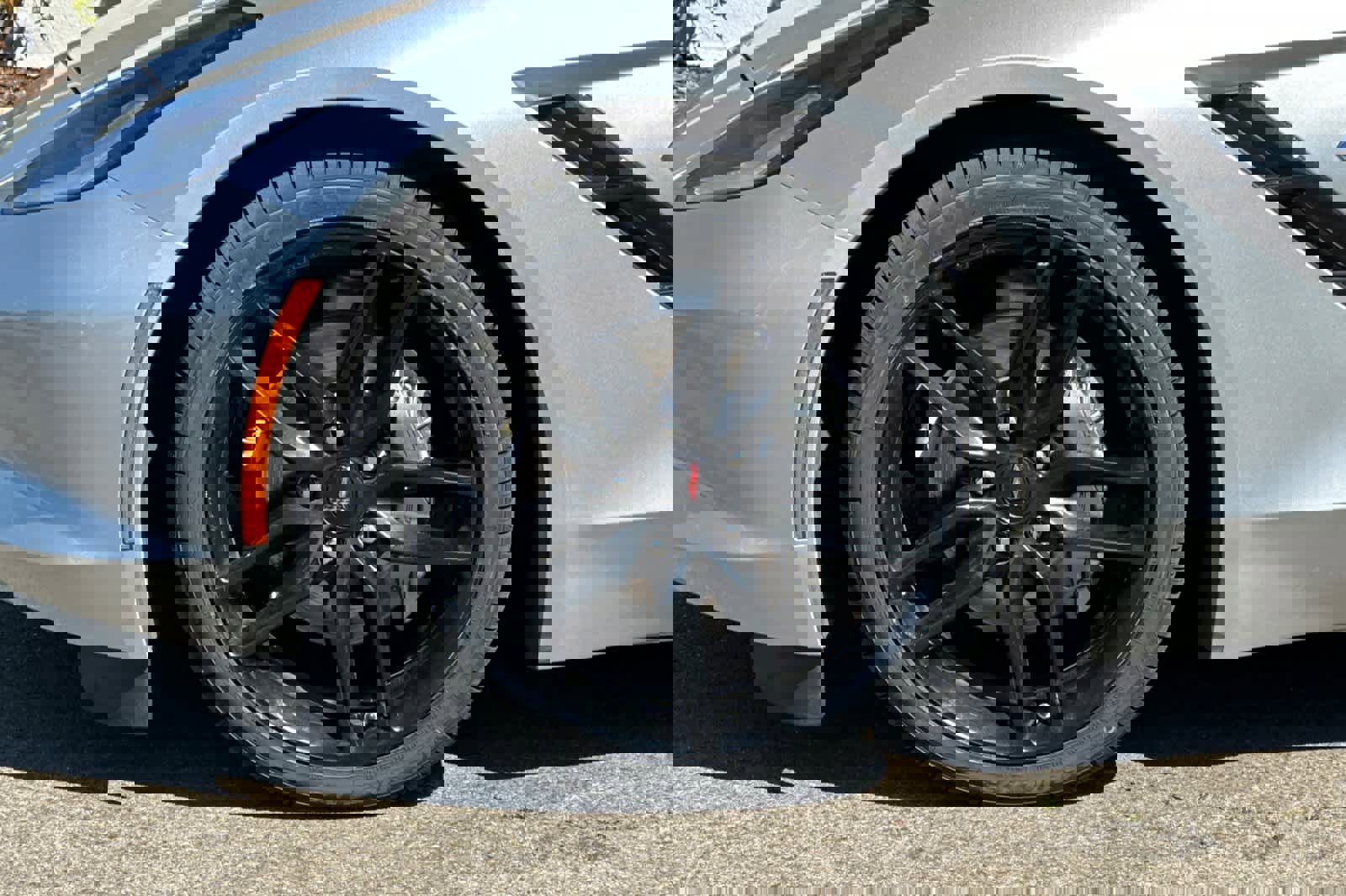 Used 2018 Chevrolet Corvette Stingray Coupe w/ 1LT image 27