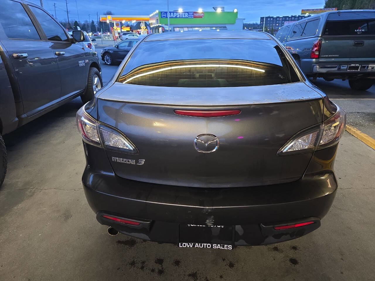 Used 2010 MAZDA MAZDA3 i Touring image 6