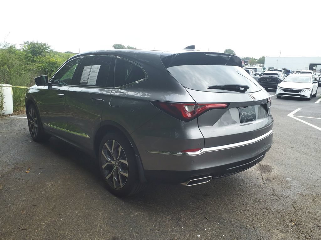 Used 2023 Acura MDX w/ Technology Package FWD image 5