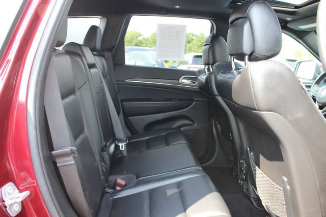 Used 2021 Jeep Grand Cherokee Limited AWD/4WD image 31