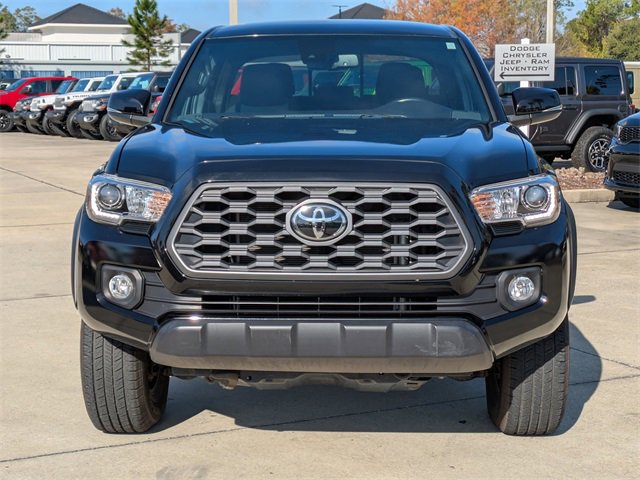 Used 2023 Toyota Tacoma TRD Off-Road image 9