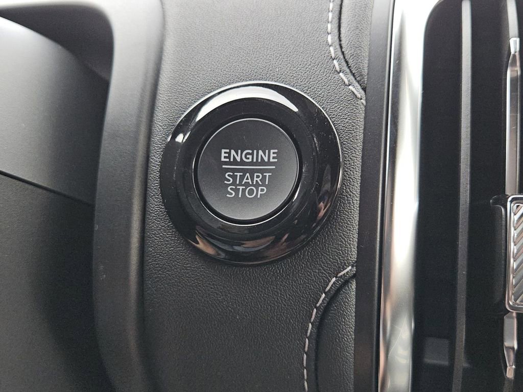 New 2026 Ford Expedition Platinum w/ Stealth Appearance Package image 17