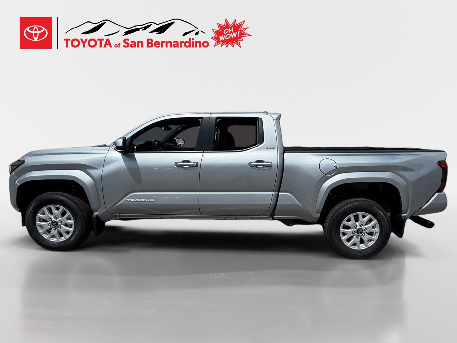 New 2026 Toyota Tacoma SR5 image 2