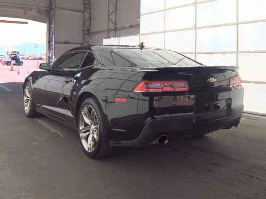 Used 2015 Chevrolet Camaro SS w/ RS Package RWD image 8