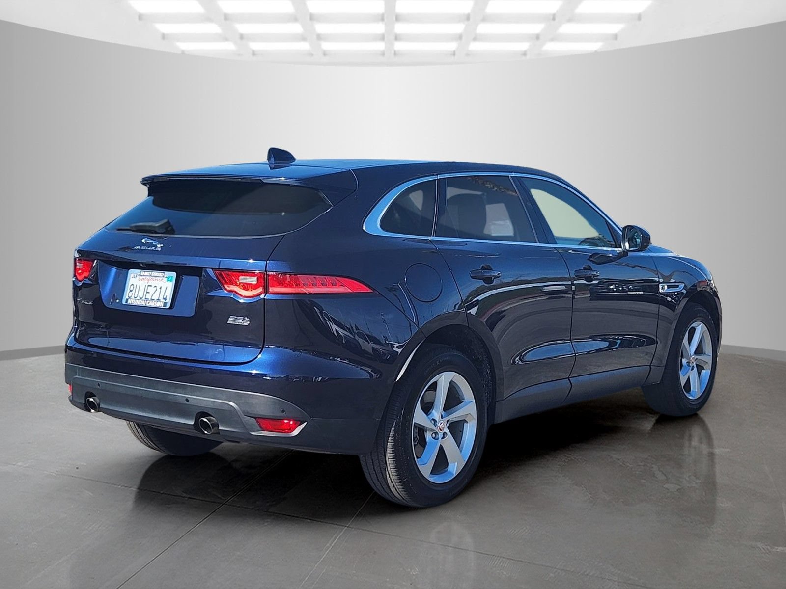 Used 2019 Jaguar F-PACE Premium AWD/4WD image 6
